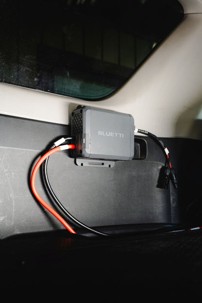 Bluetti Charger-1 – Rapid Vehicle-to-Power Station Charging on the Go